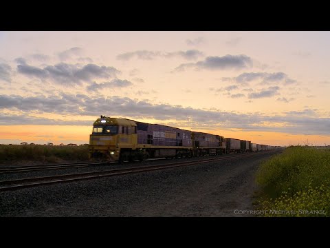 1PM5 Pacific National Container Freight - PoathTV Australian Trains & Railways