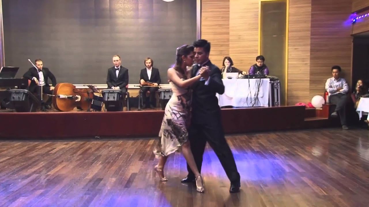 Sebastian Achaval and Roxana Suarez 041