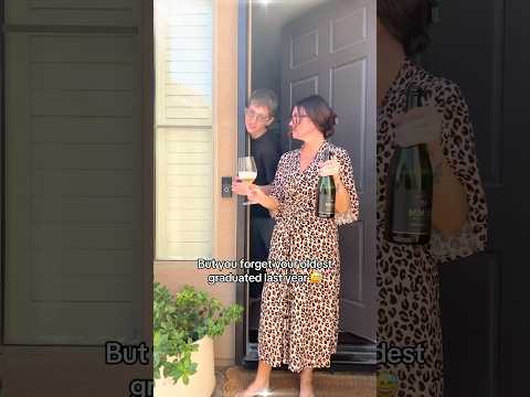 When the Kids Go Back to School, Parents Celebrate #ParentLife #BackToSchool #FunnyParents