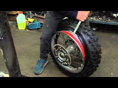 Taller Vicente Motos. El mito del mousse.