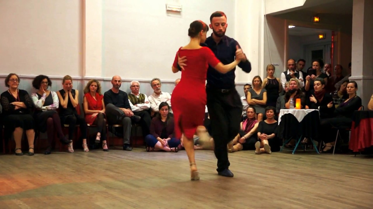 Veronica Toumanova & Benjamin Solano perform in Tours - Tango - 1/4