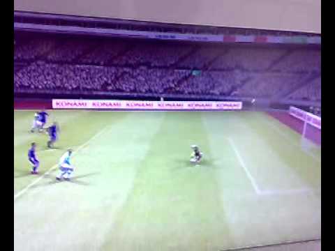 Fuorigioco nettissimo non fischiato PES 2009