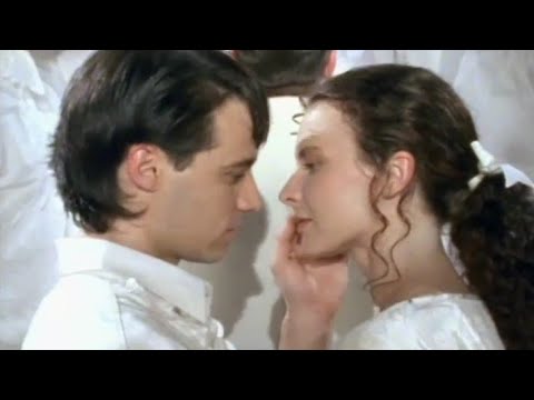 John Paul Young - Love Is In The Air ("Strictly Ballroom" Soundtrack) 1992 Music Video)