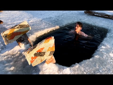 «Буквально перехватило дыхание». В Якутии путешественники из Англии и Индии искупались в проруби