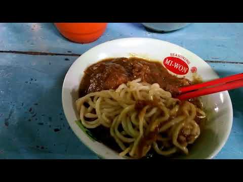 UNIK ! Jajangmyeon dari Yogya : Mie Ayam Tumini | Lanjut Oseng Mercon Bu Narti Pedasnya Gilaa
