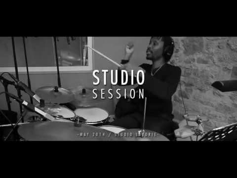 Lisa Simone - Revolution  (studio session)
