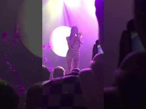 Tiffany Young - The Flower [Fancam FULL] 20191102