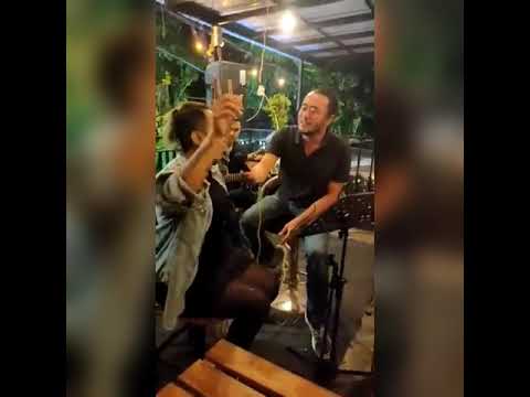 acara penggalangan donasi bersama : SHYMPHONIX COUSTIC.