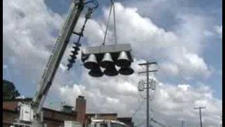 preview picture of video 'Shelden Park Livonia, MI uninstalling the siren head off the pole 7-23-2008 Part 2 of 2'