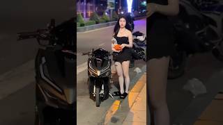 Download lagu Pesona cewek pake vario😍#shortsfeed #shortvideo #trendingshorts #vario #motor #modifikasi mp3