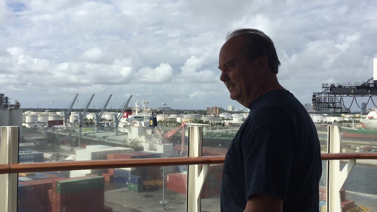 Oasis of the Seas - Cabin 10730 - Video 2