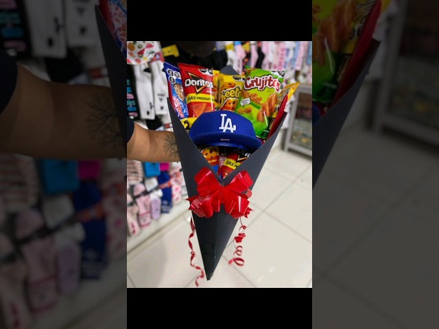 Vídeo relacionado con Rebundex Calcetines Regalos Originales para Hombre Divertidos Regalo Hombre Original Navidad Cumpleaños Dia del Padre Día de San Valentín Antideslizantes Algodón Calcetines Novio Abuelo