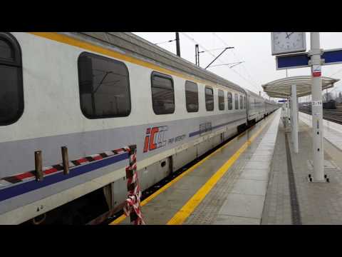 Przeworsk, 01-03-2017 r. | Odjazd EP09-038 z IC 3700/1 SIEMIRADZKI