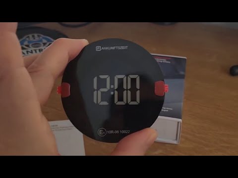 2025 Ooono P-Disc No3: The thinnest & solar-powered parking disc tested!