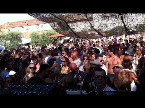 Timmy Regisford @ Rome pool party 2011 for IPM... pt 4