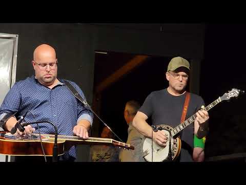 Fireball Mail  / Ron Block playing JD Crowe banjo