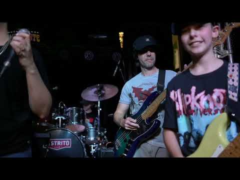 Heavy Is The Crown - Linkin Park (Cover)