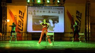 ZUMBA SENTAO ECHA PA&#39;LANTE