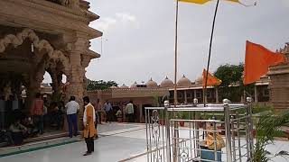 preview picture of video 'Sanwriya ji tempal nimbahera Rajasthan'