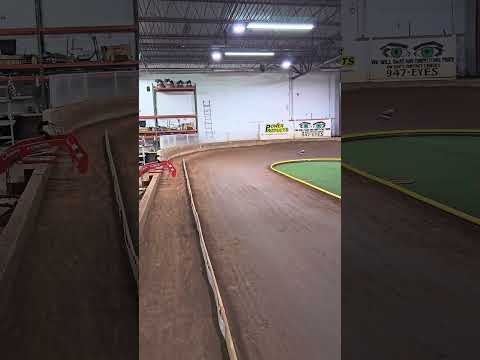 Think you could beat me in an RC Sprintcar Race?? MOJO Hobby has it all!! 💪🏽🔥 #DG2 #RC