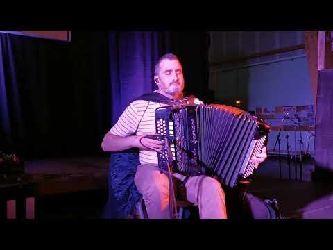 20241019_Fest-noz à Pluneret avec LE DUO LANDAT MOISSON