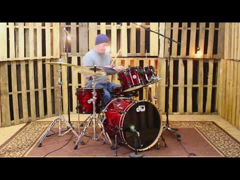 DW Collector's Maple Red Silk Onyx Drum Set - 22, 10, 12, 14, 5x14