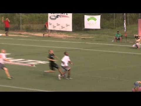 Danny Clark elevates over Ken Porter (Ironside vs RIng of Fire)