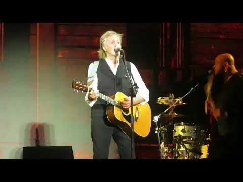 Love Me Do - Paul McCartney (São Paulo 2024 2nd night)