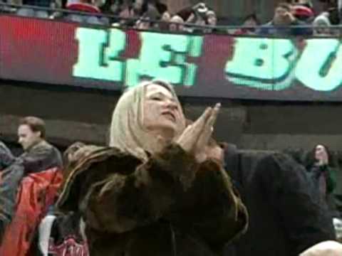 Phillips goal vs Hurricanes (01/13/09)