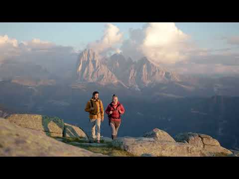 Wandern im Villnösstal  /  Escursioni nella Val di Funes  /  Hiking in Val di Funes