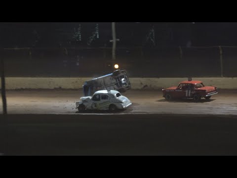 Stephen Foster Rollover - Maryborough Speedway - 19/9/2020