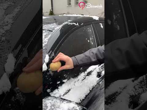 Smart car hacks before snow storms! ❄️🚗 #clever #car #snow #trick