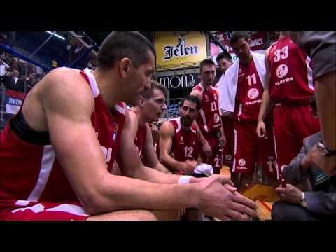 Watch the final 60 seconds of the game in Pionir between Partizan NIS and Tajfun (20.11.2015)