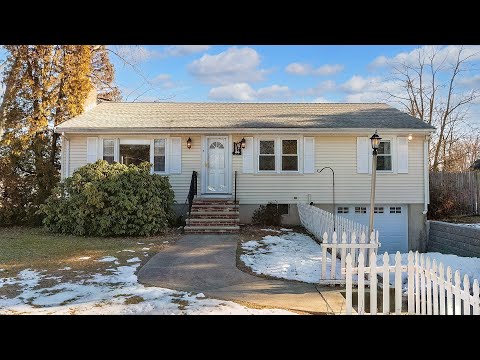 8 Eugene Road, Burlington, MA 01803