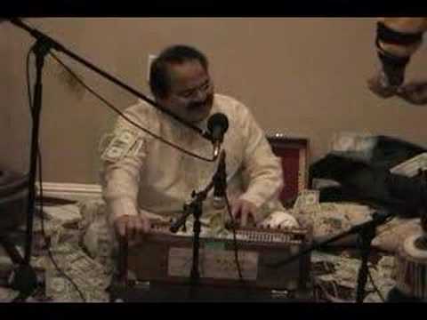 Iqbal Qasim 1 - Lal Meri Pat rakhiyoun bhalla jholay lalan