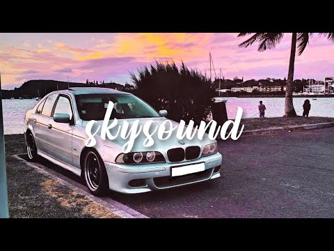 TIAKOLA ﾒ RnBOI ﾒ MONSIEUR NOV FT SKYSOUND - RESTE LA - ZOUKREGGAE