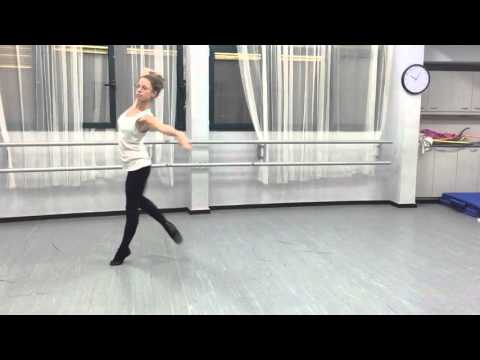 Dancing a Chopin waltz