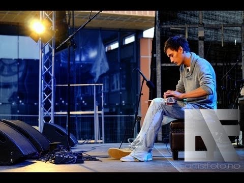 (Erik Mongrain) Air Tap - Christoffer Brandsborg