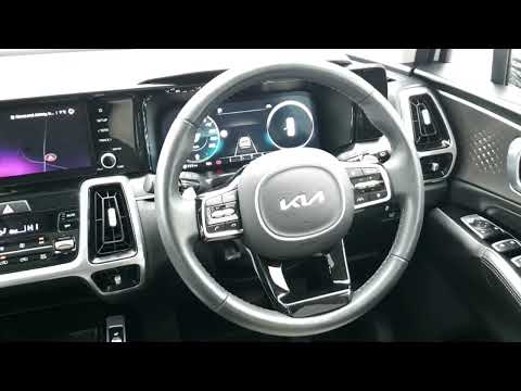 Kia Sorento 2.2 K4 4X2 Diesel 7 seats - Image 2