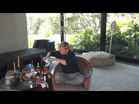 Ellen Mixes Up Drinks for Cinco de Mayo in Quarantine