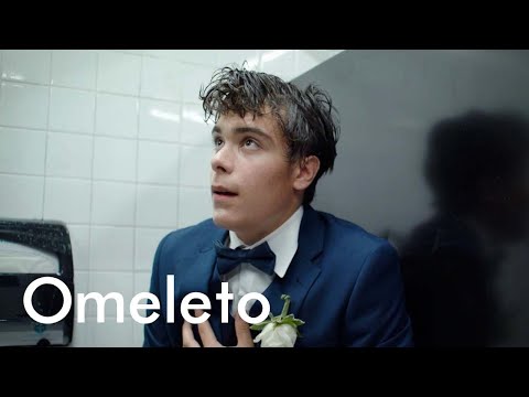 UNDER THE LIGHTS | Omeleto Drama