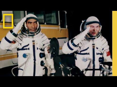 A corrida espacial Trailer