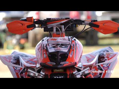 Laine Baird ripping up 3 Palms MX - 2021