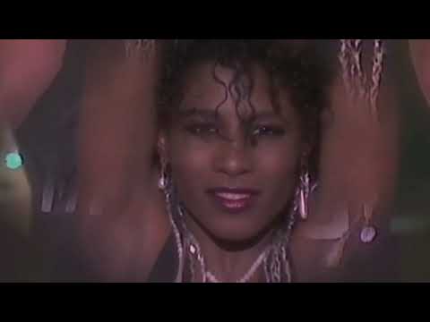 Sinitta - So Macho