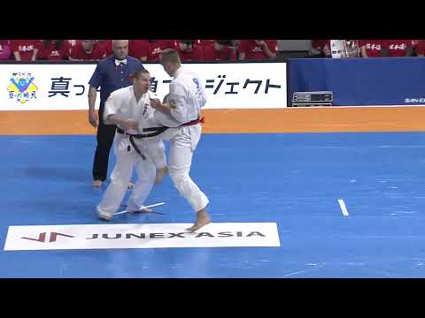 Edgard Secinski vs Pavel Fefelov The 12th World Karate Championship