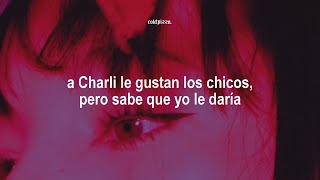 Charli xcx, Billie Eilish - Guess (Español)