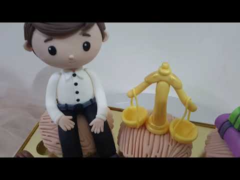 Fondant Cup Cakes Lawyer Theme