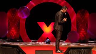 O eco das bombas no seu bolso: A nova economia da incerteza | Rodrigo Bello | TEDxMaringá