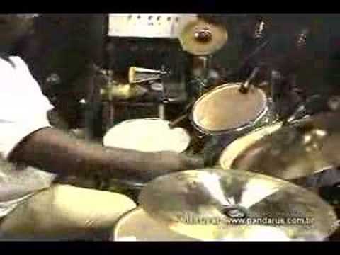 Solo Wallace Patriarca - Trio Aracaju - BRAZILIAN PERCUSSION