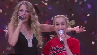 Taylor Swift, Kellie Pickler &amp; Gloriana - I&#39;m Only Me When I&#39;m With You | Live at the Fearless Tour